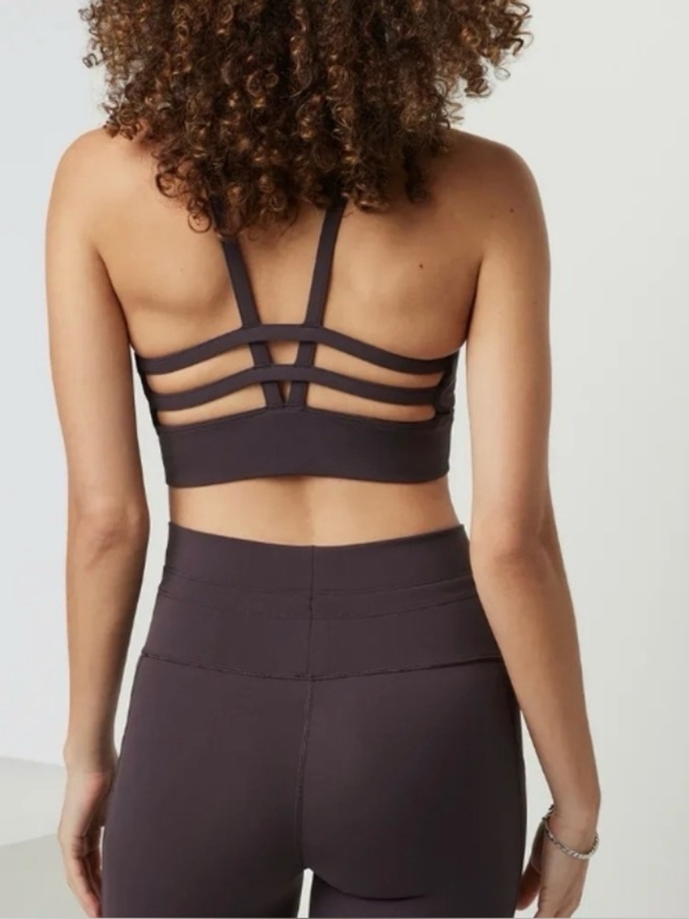 Women’s Vuori Clothing Yosemite Longline Sports Bra - Picture 1 of 5